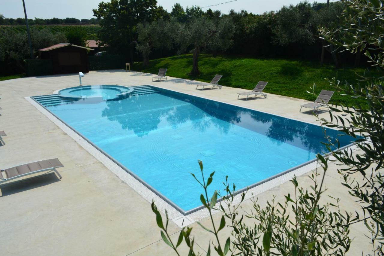 Agriturismo Tenuta Lagala Venosa Luaran gambar